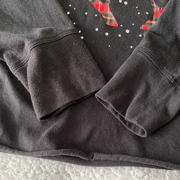 🔴 VS long sleeve graphic pj top || S - Picture 5 of 5